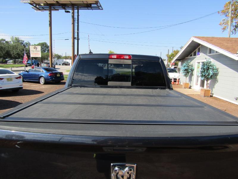 RAM 1500 Laramie Crew Cab SWB 4WD 2014
