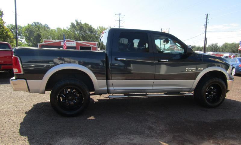 RAM 1500 Laramie Crew Cab SWB 4WD 2014