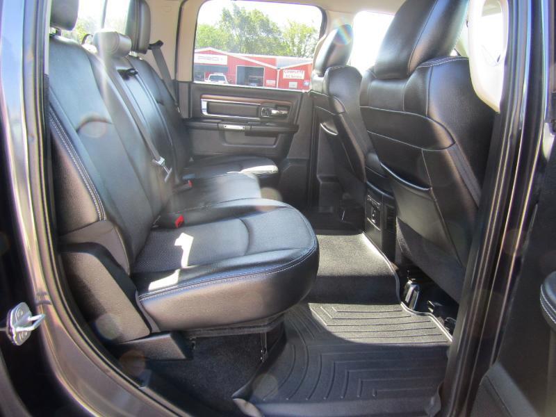 RAM 1500 Laramie Crew Cab SWB 4WD 2014