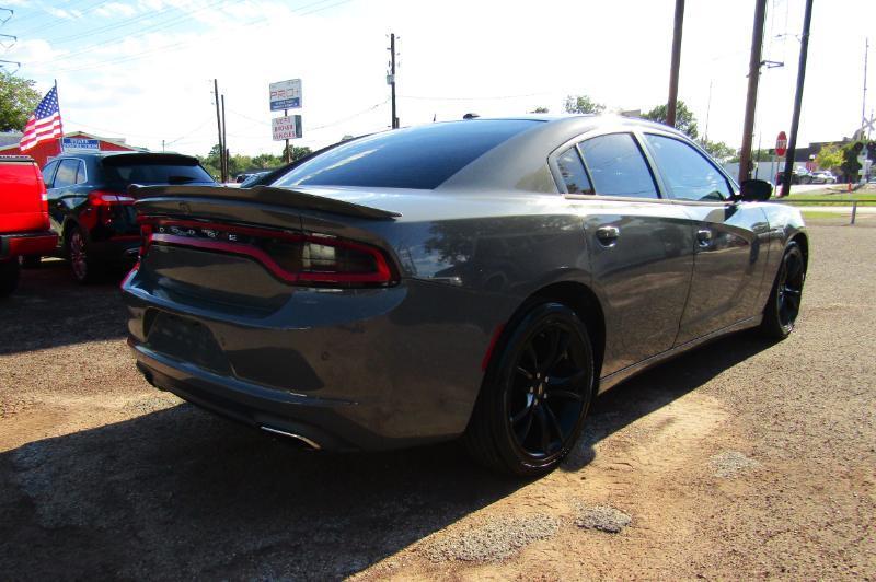 Dodge Charger SXT 2018