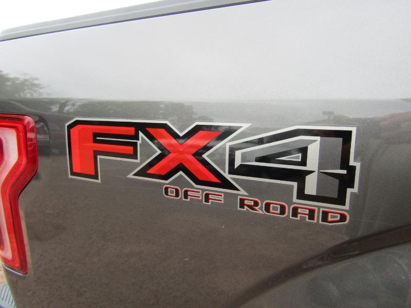 Ford F-150 Lariat SuperCrew 5.5-ft. Bed 4WD 2016
