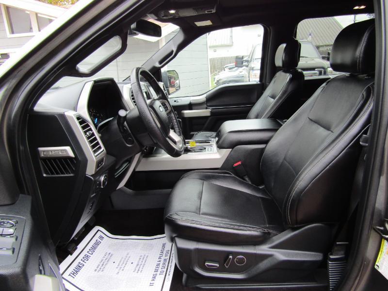 Ford F-150 Lariat SuperCrew 5.5-ft. Bed 4WD 2016