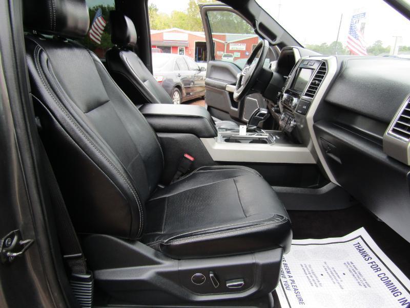 Ford F-150 Lariat SuperCrew 5.5-ft. Bed 4WD 2016