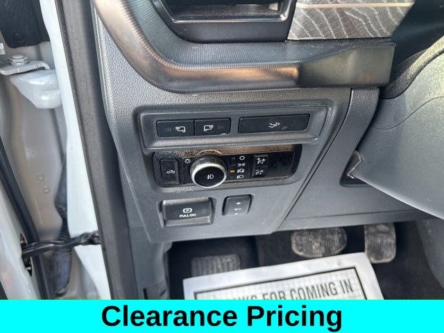 Ford F-150 Platinum SuperCrew 4WD 2023