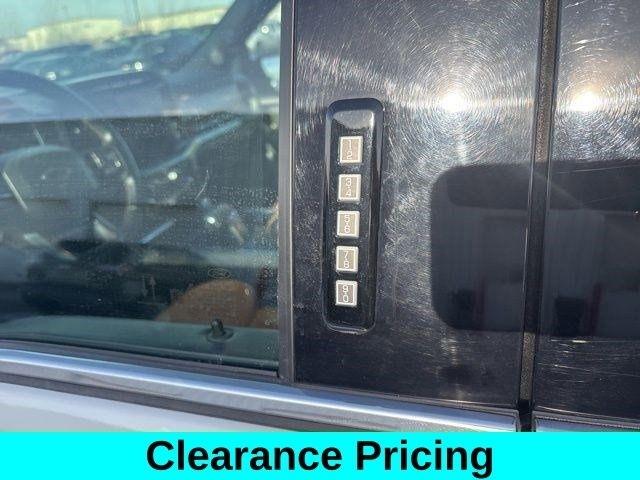 Ford F-150 Platinum SuperCrew 4WD 2023