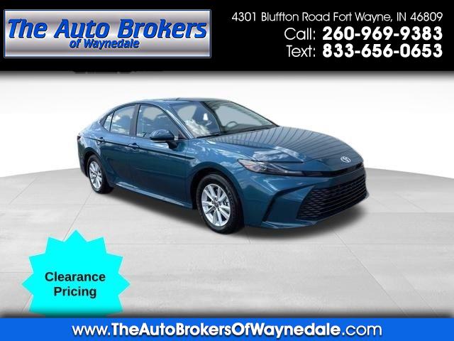 2025 Toyota Camry LE