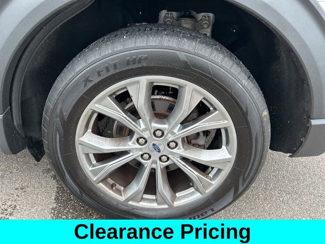 Ford Explorer XLT 4WD 2021