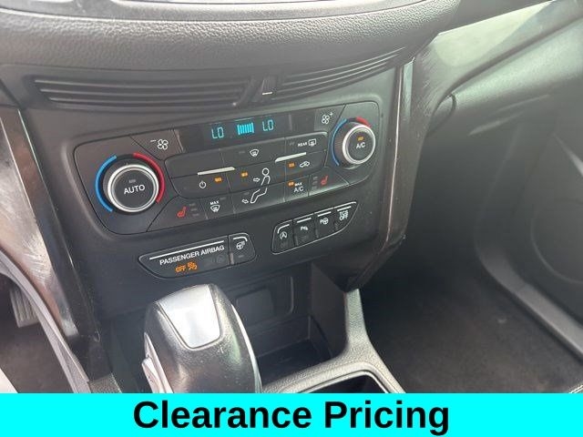 Ford Escape Titanium 4WD 2019