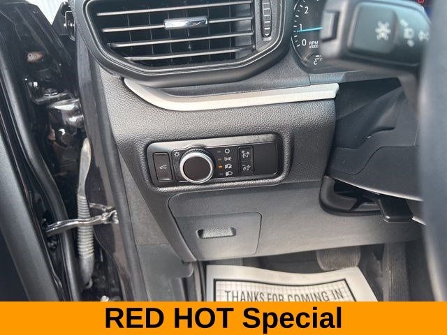 Ford Explorer XLT 4WD 2023