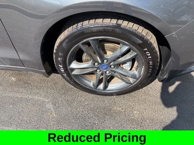 Ford Fusion Hybrid SE 2018