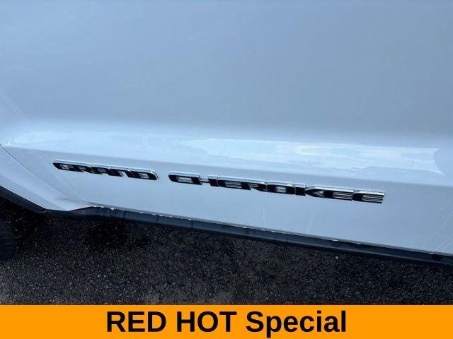 Jeep Grand Cherokee Laredo E 2020