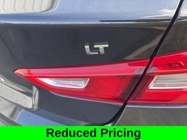 Chevrolet Malibu  2023