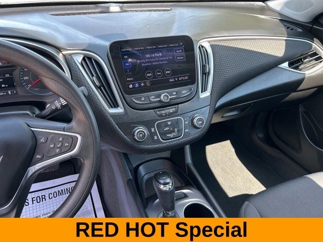 Chevrolet Malibu  2020