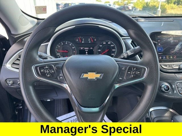 Chevrolet Malibu  2023