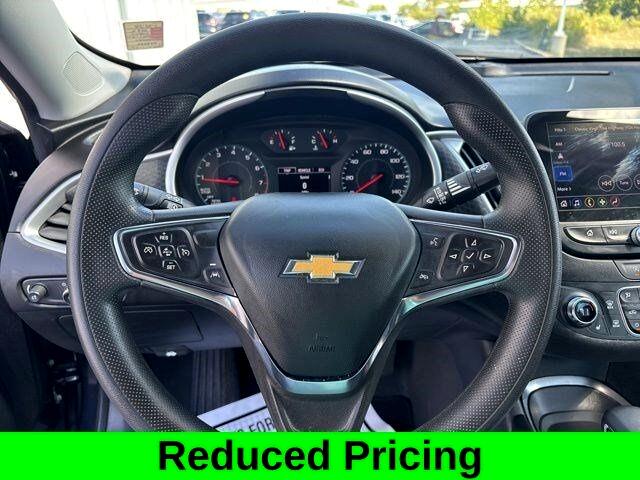 Chevrolet Malibu  2023