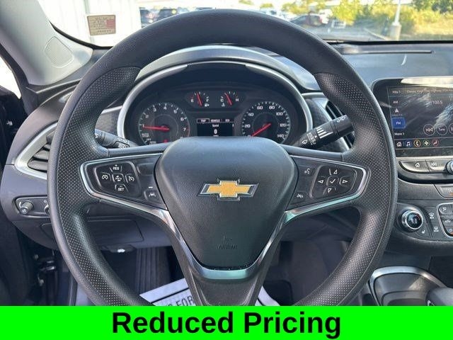 Chevrolet Malibu  2023