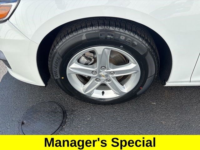 Chevrolet Malibu  2024