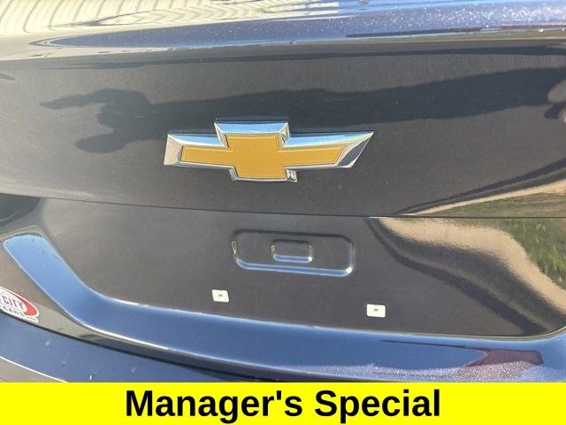 Chevrolet Malibu  2023