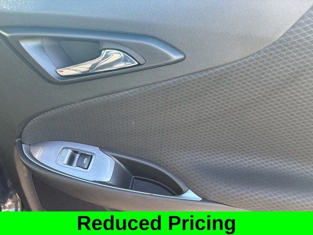 Chevrolet Malibu  2023