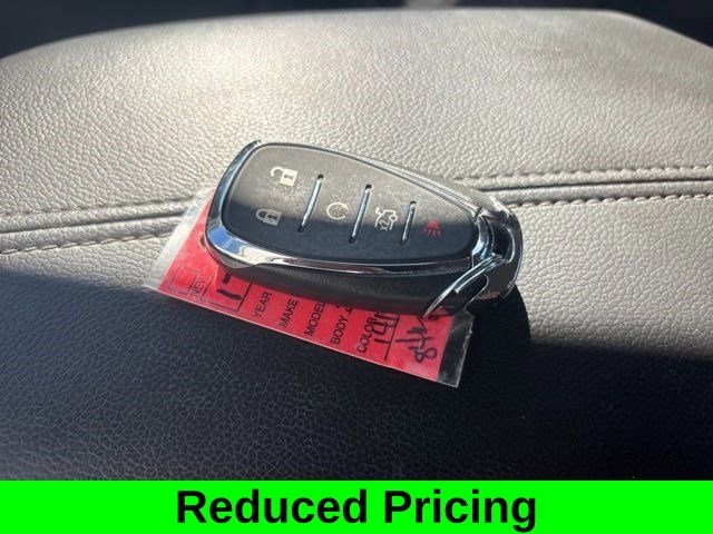 Chevrolet Malibu  2023