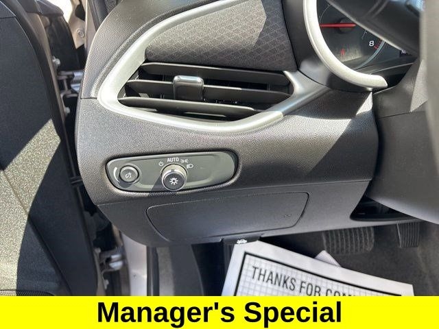 Chevrolet Malibu  2023