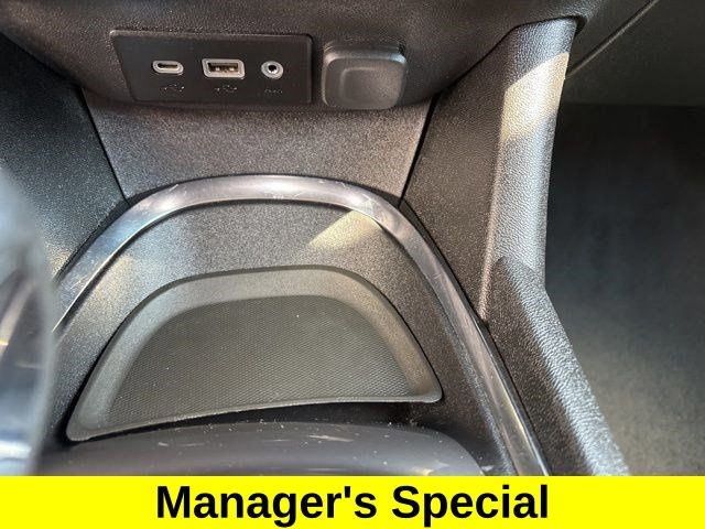 Chevrolet Malibu  2023