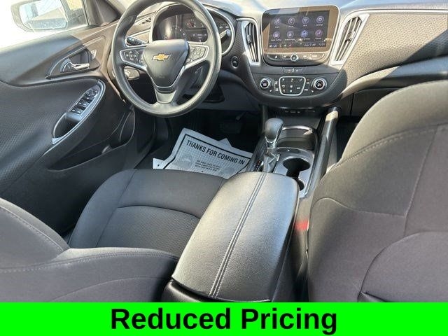 Chevrolet Malibu  2023