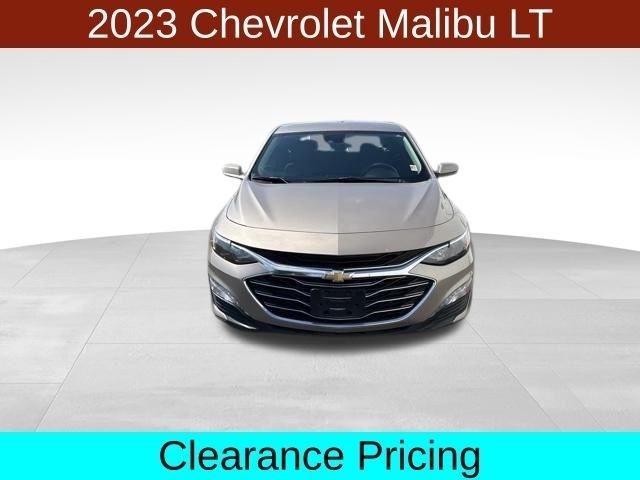 Chevrolet Malibu  2023