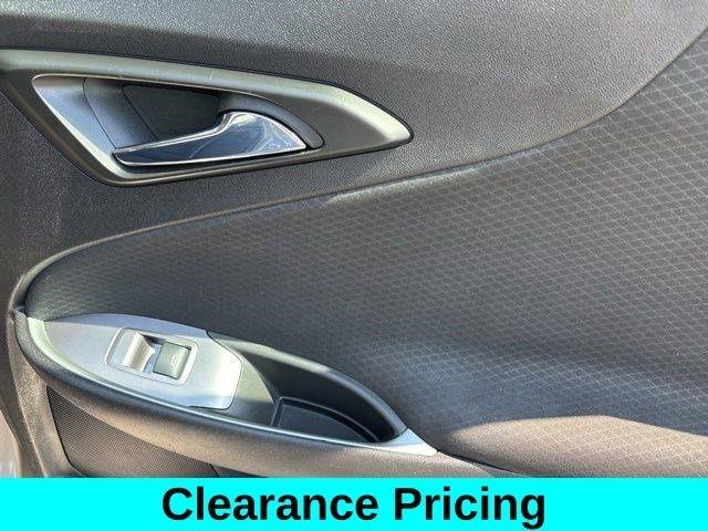 Chevrolet Malibu  2023