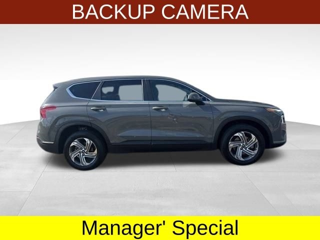 Hyundai Santa Fe SE 2021