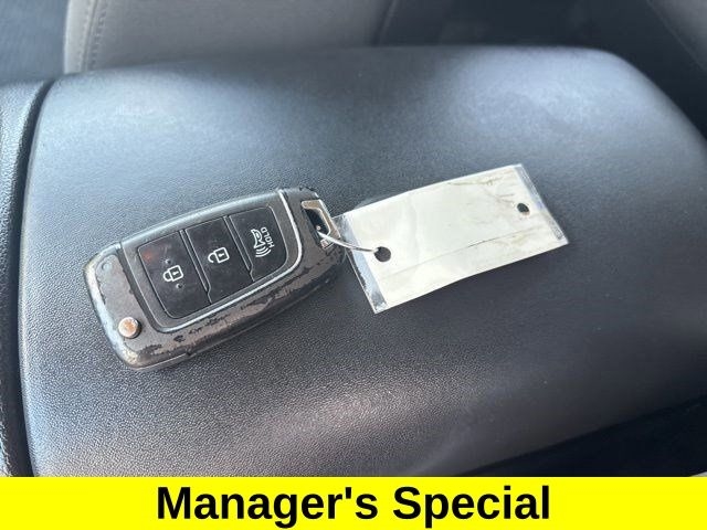 Hyundai Santa Fe SE 2021