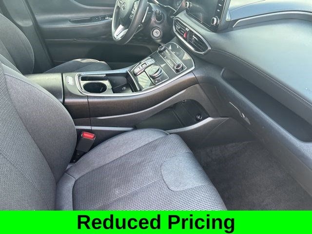 Hyundai Santa Fe SE 2021