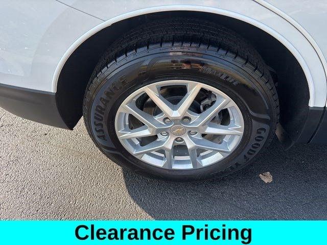 Chevrolet Equinox LS AWD 2022