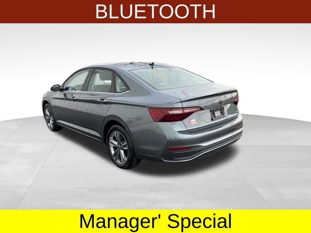 Volkswagen Jetta  2024