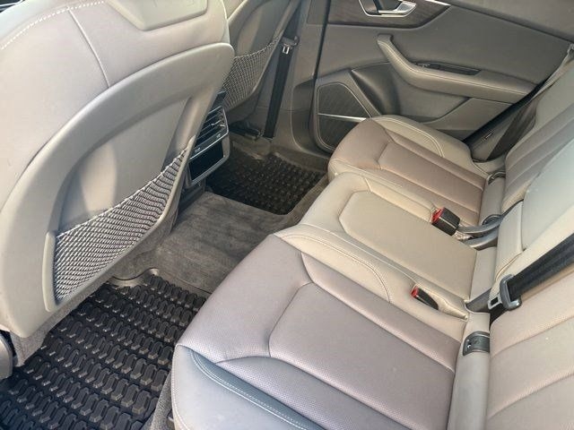 Audi Q8  2022 Audi Q8  2022
