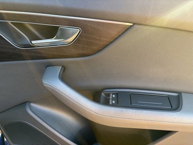 Audi Q8  2022 Audi Q8  2022