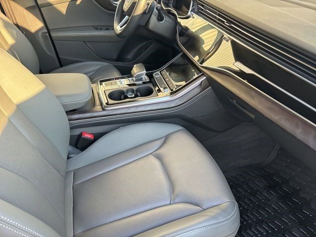 Audi Q8  2022 Audi Q8  2022