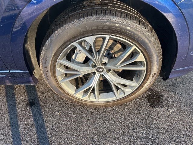 Audi Q8  2022 Audi Q8  2022