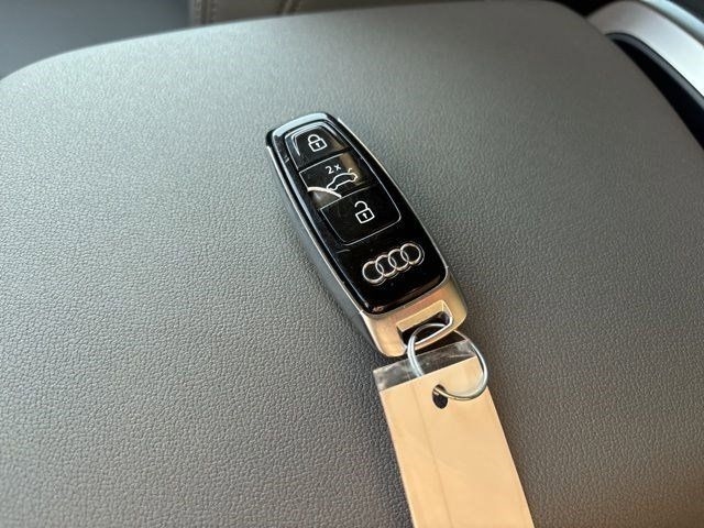 Audi Q8  2022 Audi Q8  2022