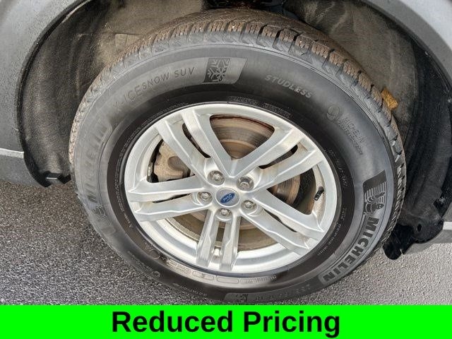 Ford Explorer XLT 4WD 2021