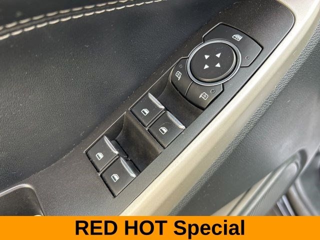 Ford Explorer XLT 4WD 2021