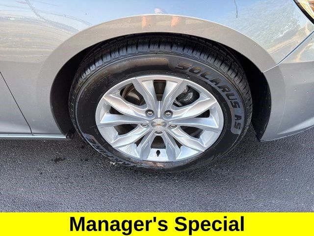 Chevrolet Malibu  2023