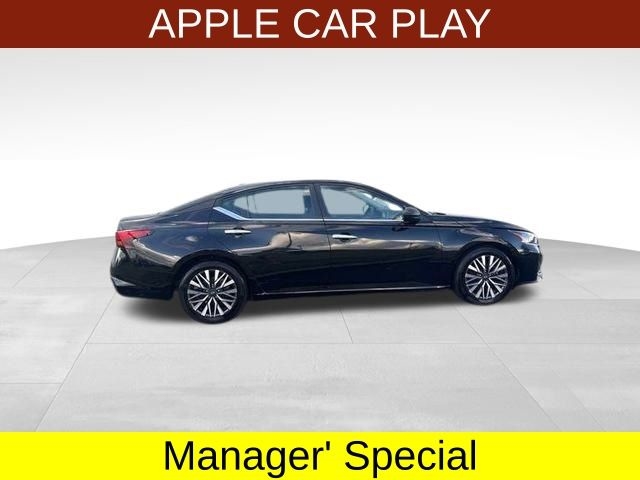 Nissan Altima 2.5 SV 2024