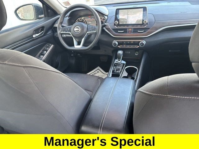 Nissan Altima 2.5 SV 2024