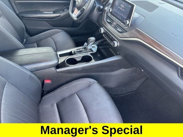 Nissan Altima 2.5 SV 2024