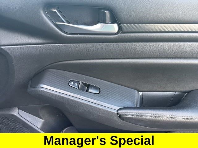 Nissan Altima 2.5 SV 2024