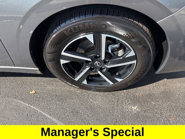 Nissan Sentra SV 2024