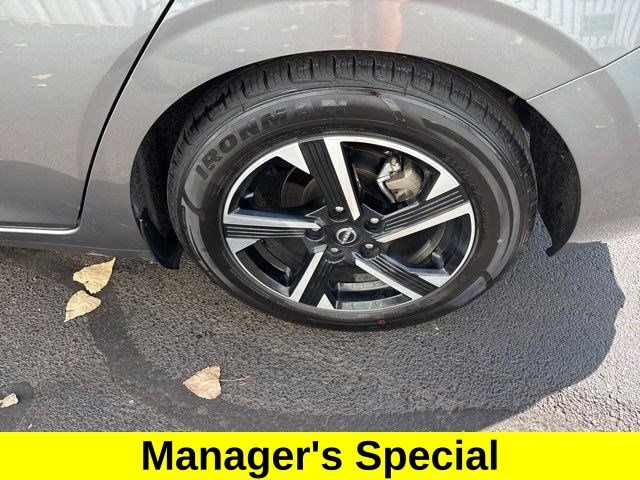 Nissan Sentra SV 2024