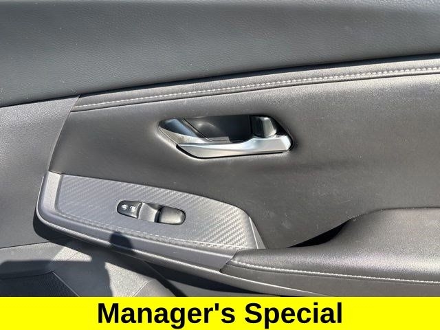 Nissan Sentra SV 2024