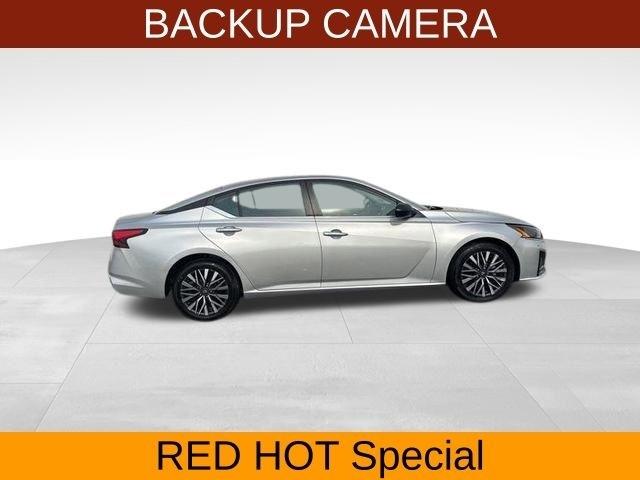 Nissan Altima 2.5 SV 2024